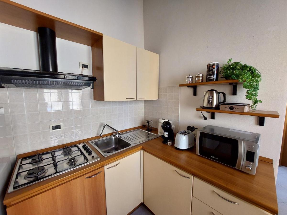 Appartamento In Centro Free Wi-Fi, Self Check-In Forli Bagian luar foto